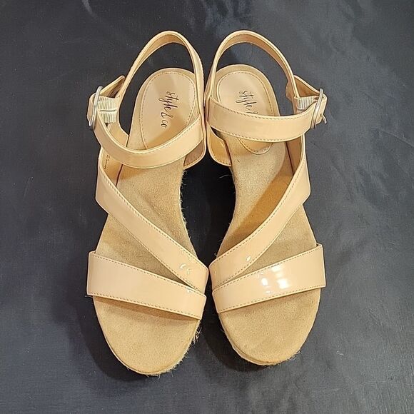 STYLE &CO ANKLE STRAP ADJUSTABLE BUCKLE ROUND TOE SLIP-ON WOMEN"S SANDAL - Picture 2 of 14